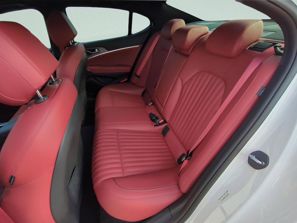 Used 2026 Genesis G70 3.3T Sport Prestige image 12