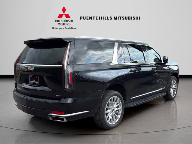 Used 2023 Cadillac Escalade ESV Premium Luxury AWD/4WD image 5