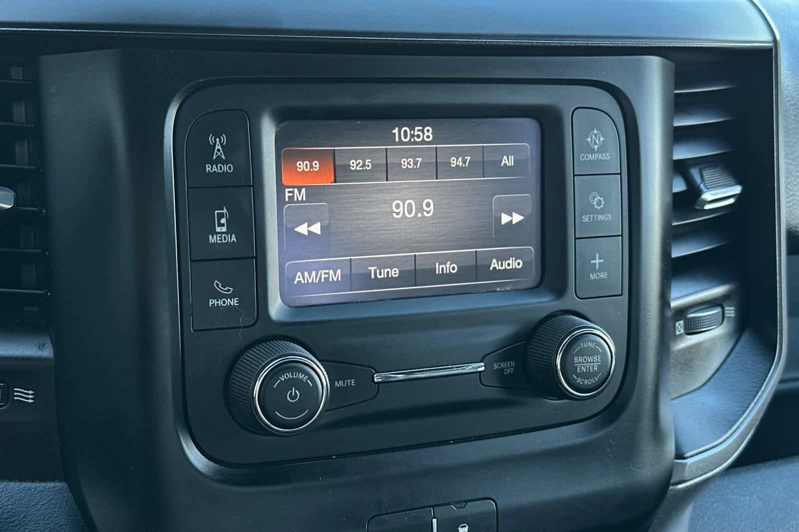 Used 2022 RAM 2500 Tradesman AWD/4WD image 19