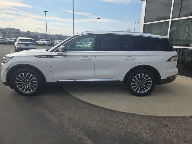 Certified 2023 Lincoln Aviator Reserve w/ Elements Package Plus image 3