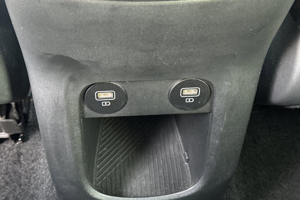 Used 2023 Hyundai Ioniq 5 Limited image 14