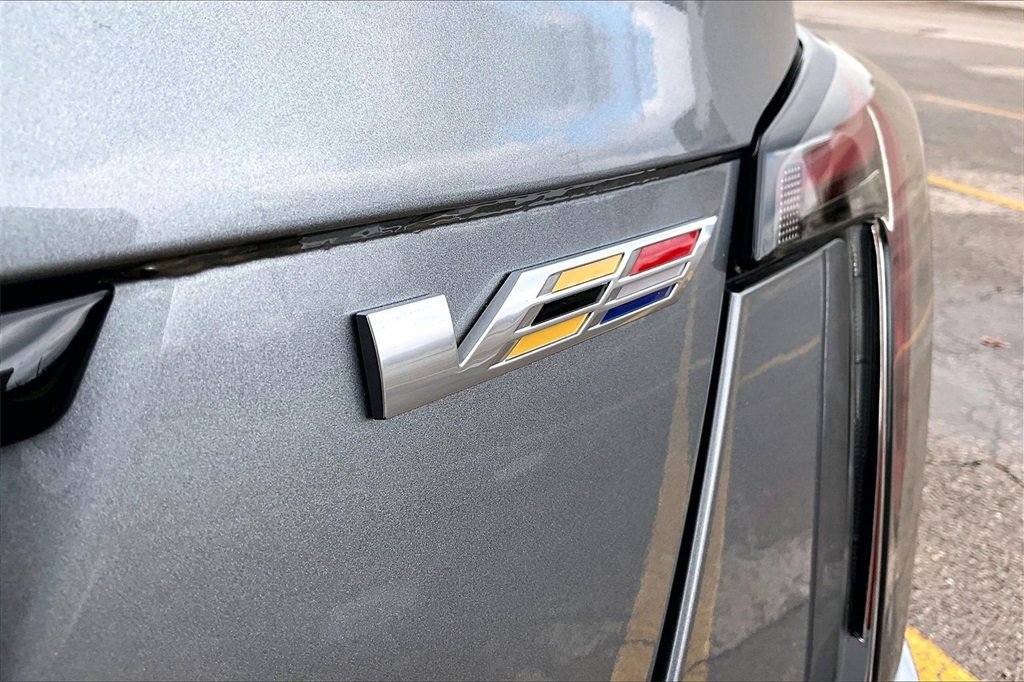 Used 2020 Cadillac CT5 V w/ Platinum Package image 8