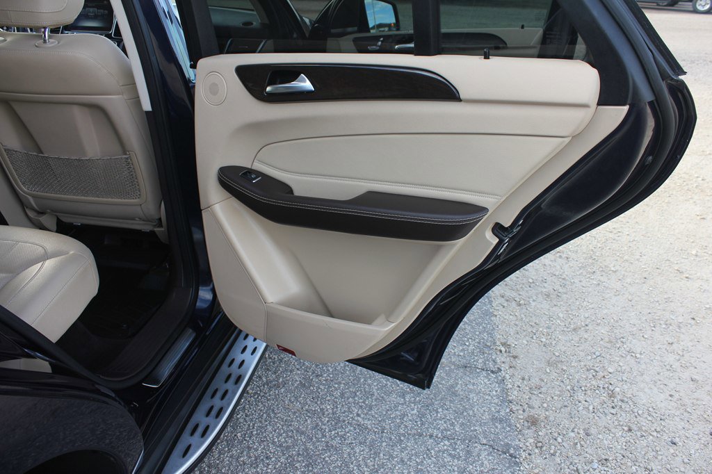 Used 2018 Mercedes-Benz GLE 350 4MATIC image 40