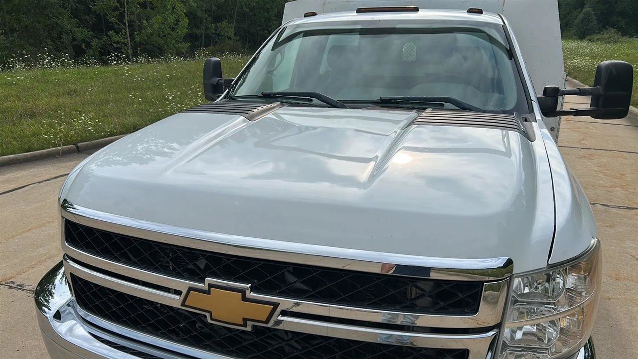 Used 2011 Chevrolet Silverado 3500 W/T RWD image 25