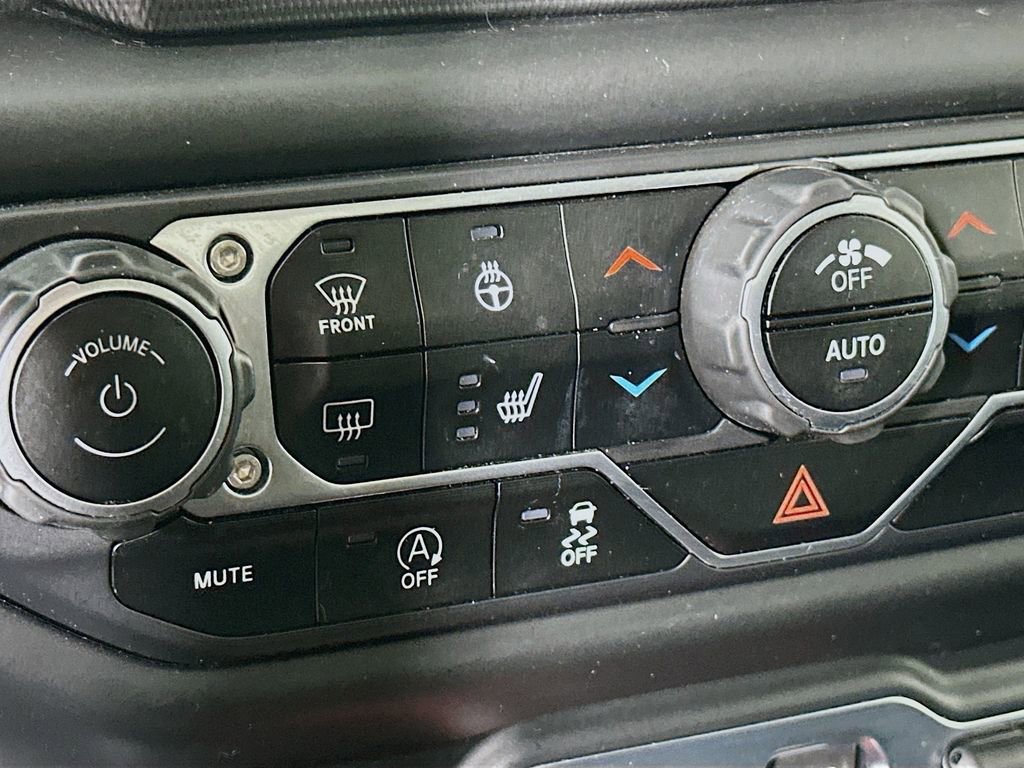 Certified 2021 Jeep Wrangler Sport AWD/4WD image 31