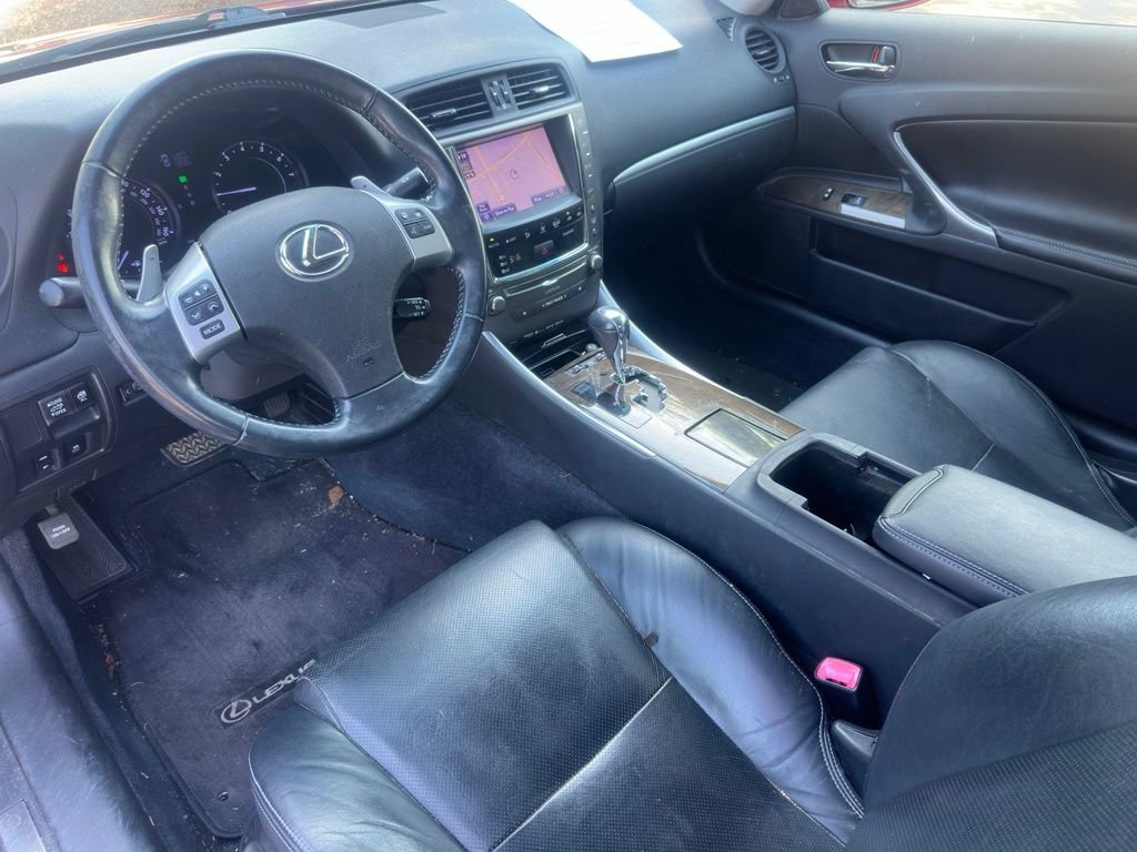 Used 2013 Lexus IS 250C RWD image 12