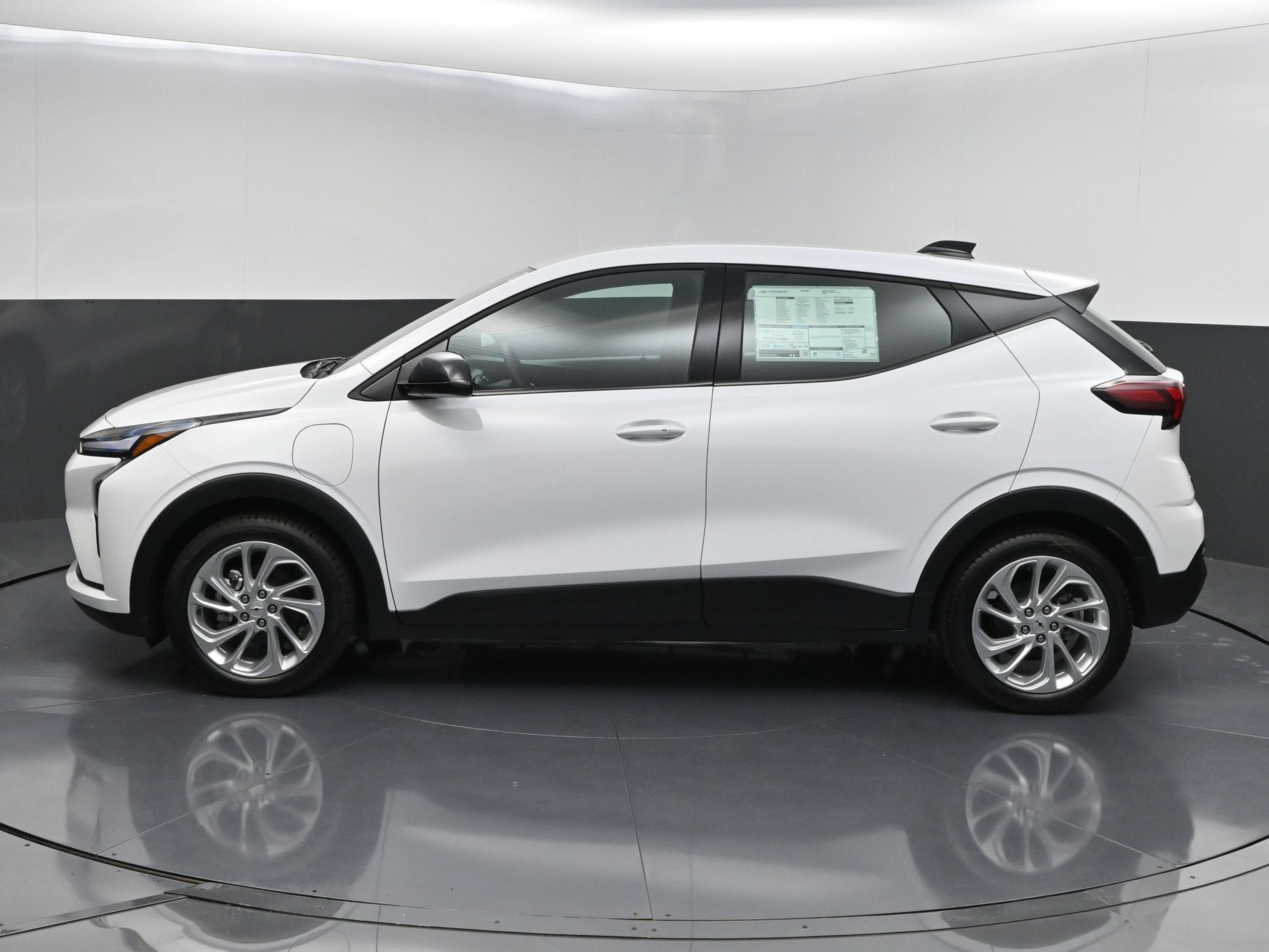 New 2027 Chevrolet Bolt LT FWD image 5