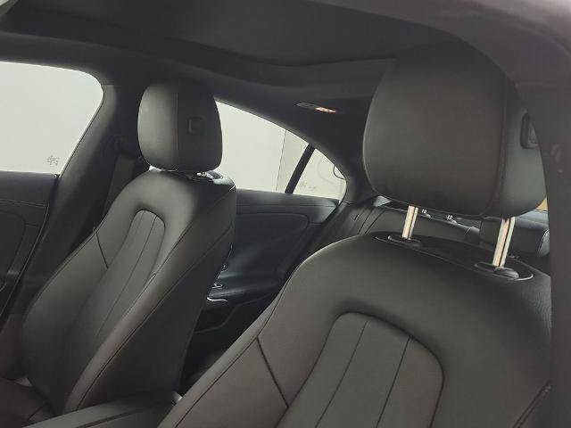 Used 2025 Mercedes-Benz CLA 250 image 17