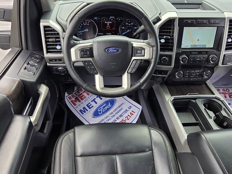 Used 2020 Ford F250 Lariat w/ Lariat Ultimate Package AWD/4WD image 7