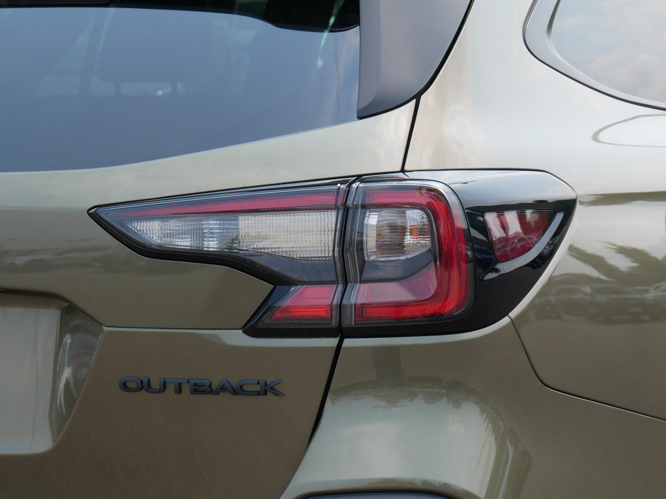 Used 2024 Subaru Outback Onyx Edition AWD/4WD image 17