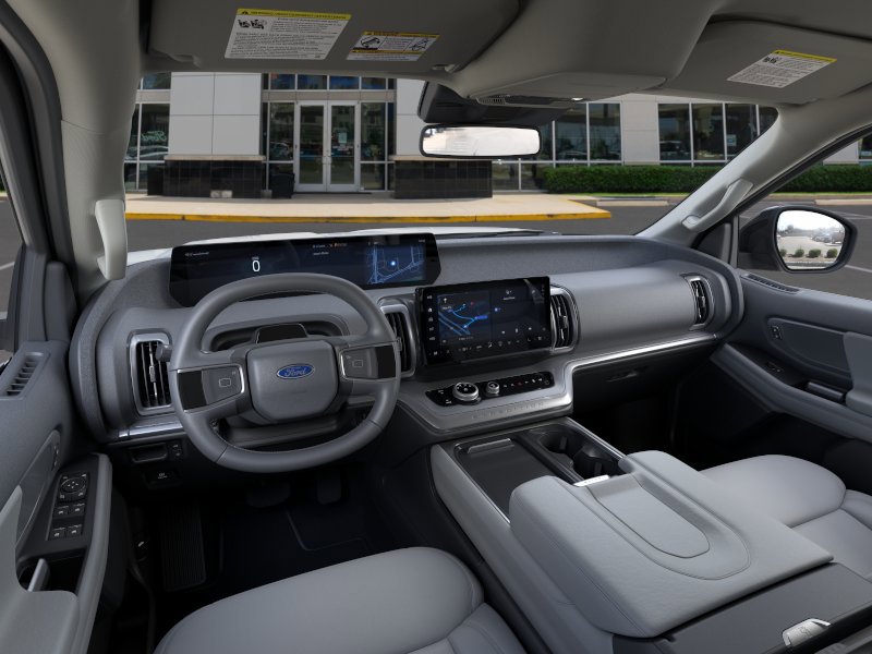 New 2026 Ford Expedition Active RWD image 9