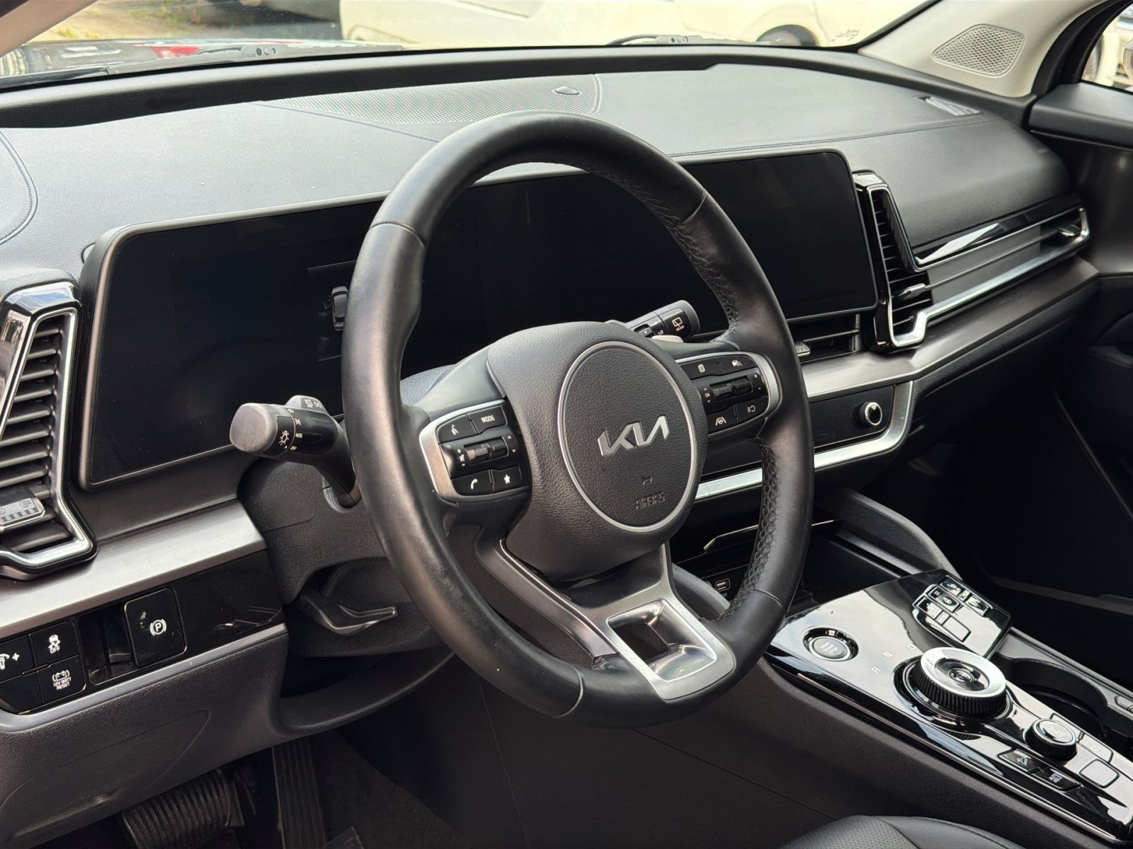 Used 2023 Kia Sportage EX AWD/4WD image 19