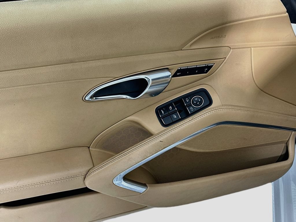 Used 2012 Porsche 911 Carrera RWD image 18