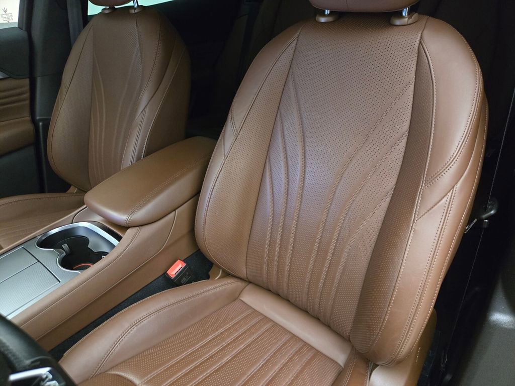 Certified 2023 Maserati Grecale GT image 30