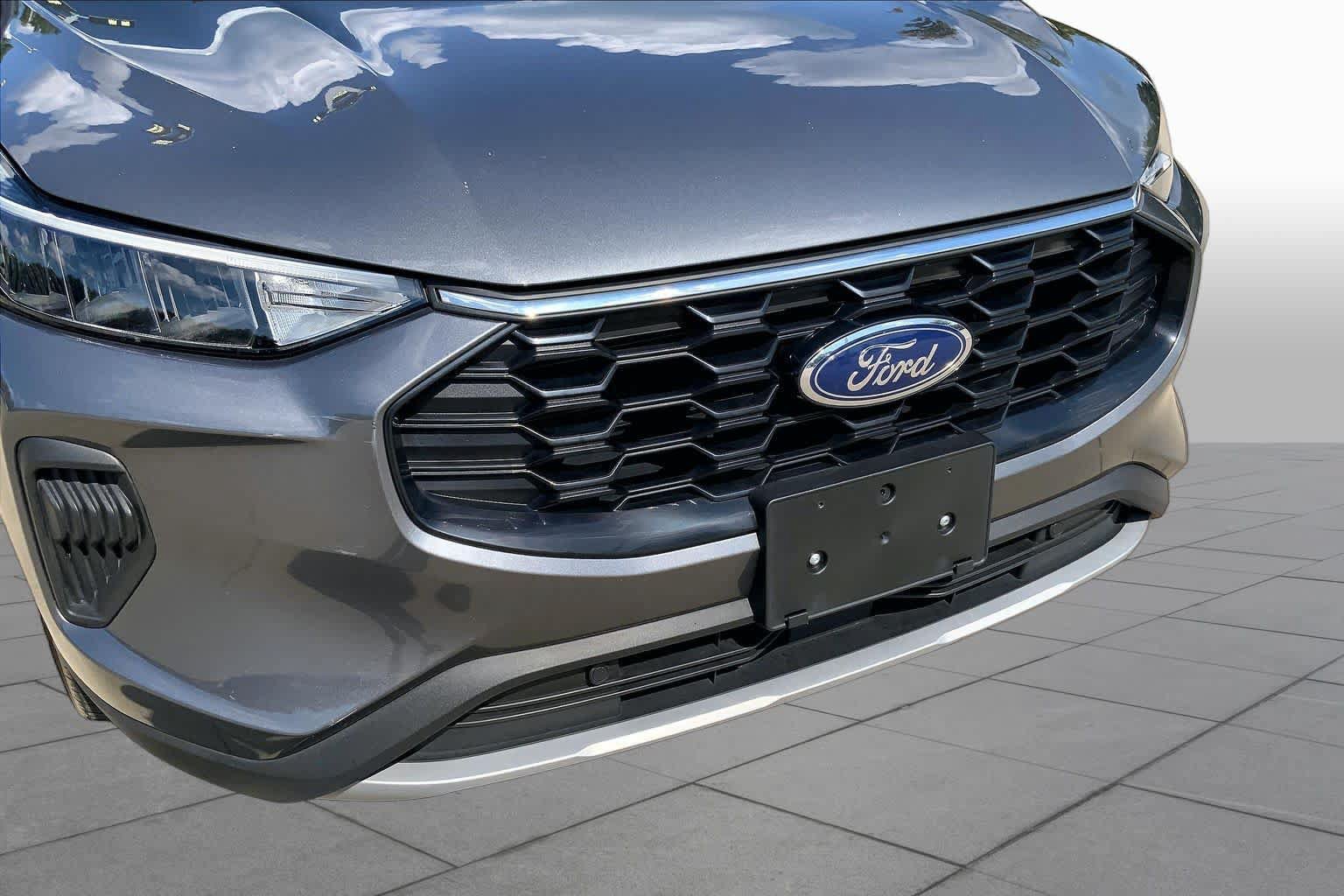 Used 2025 Ford Escape ST-Line AWD/4WD image 31