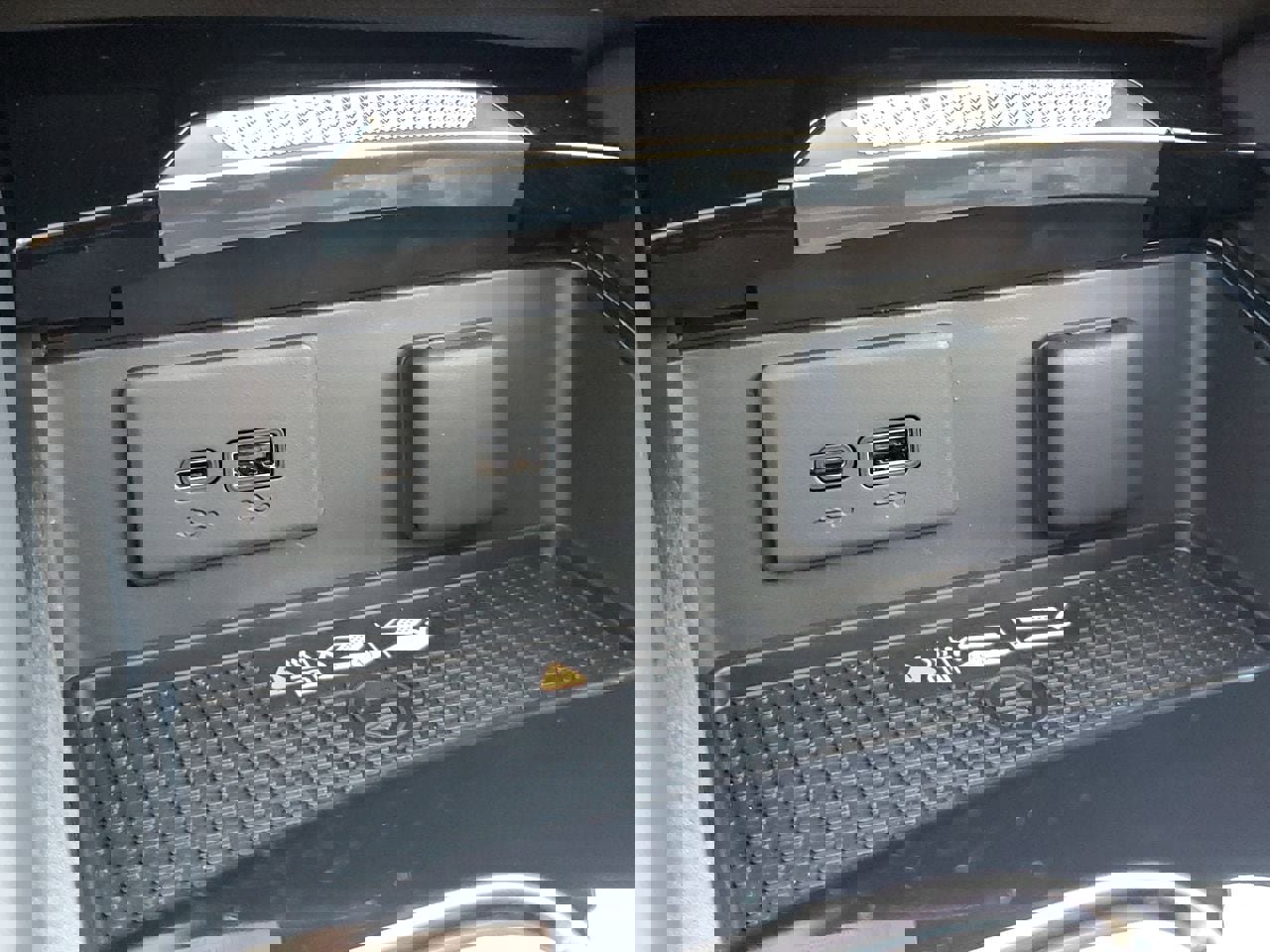 New 2025 Buick Envision Preferred image 72