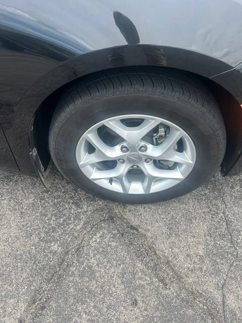 Used 2017 Chrysler Pacifica Touring-L Plus w/ Advanced Safetytec Group FWD image 34