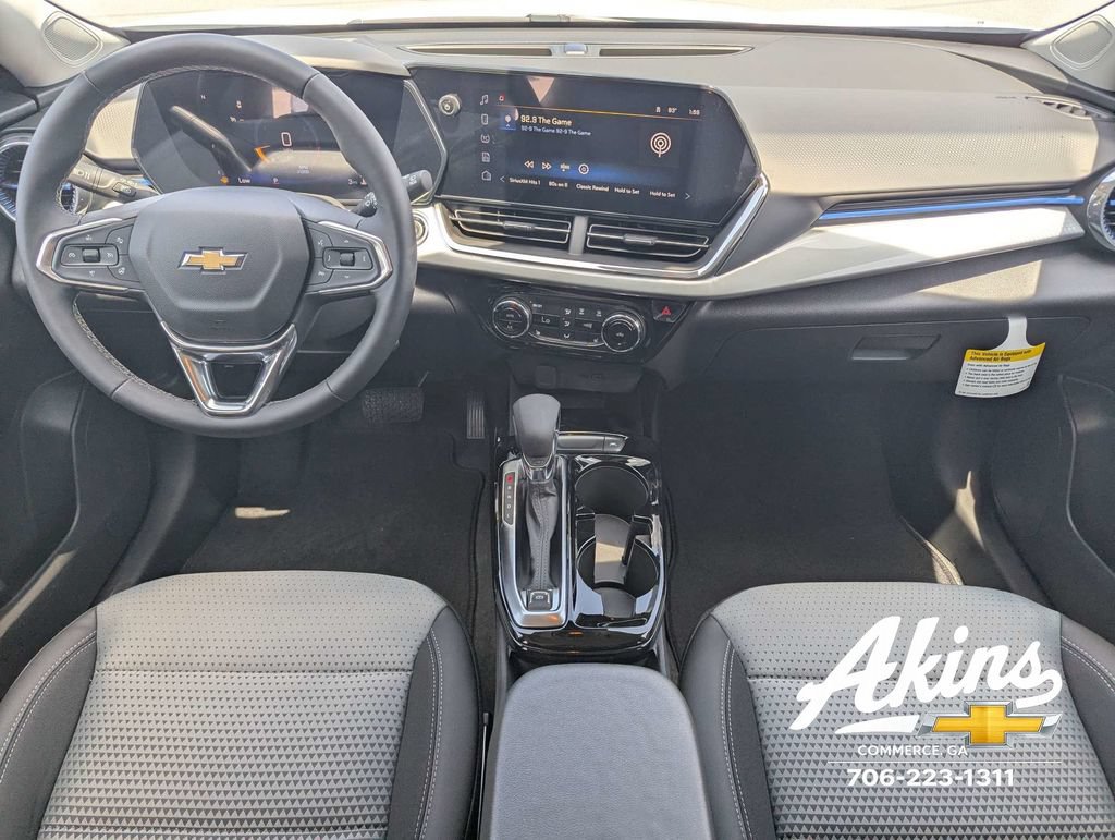 New 2026 Chevrolet Trax LT w/ Sunroof Package FWD image 14