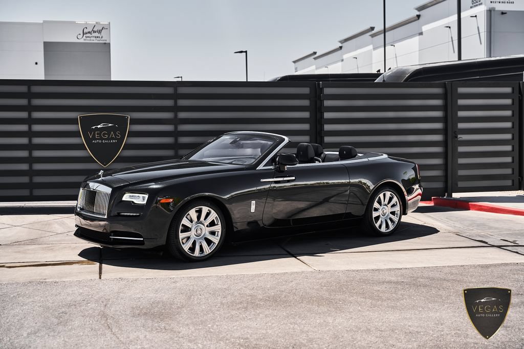 Used 2019 Rolls-Royce Dawn RWD image 6