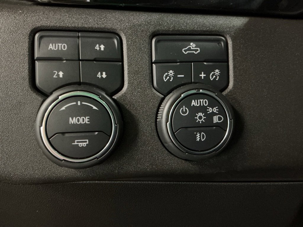 Used 2023 Chevrolet Silverado 1500 RST image 13