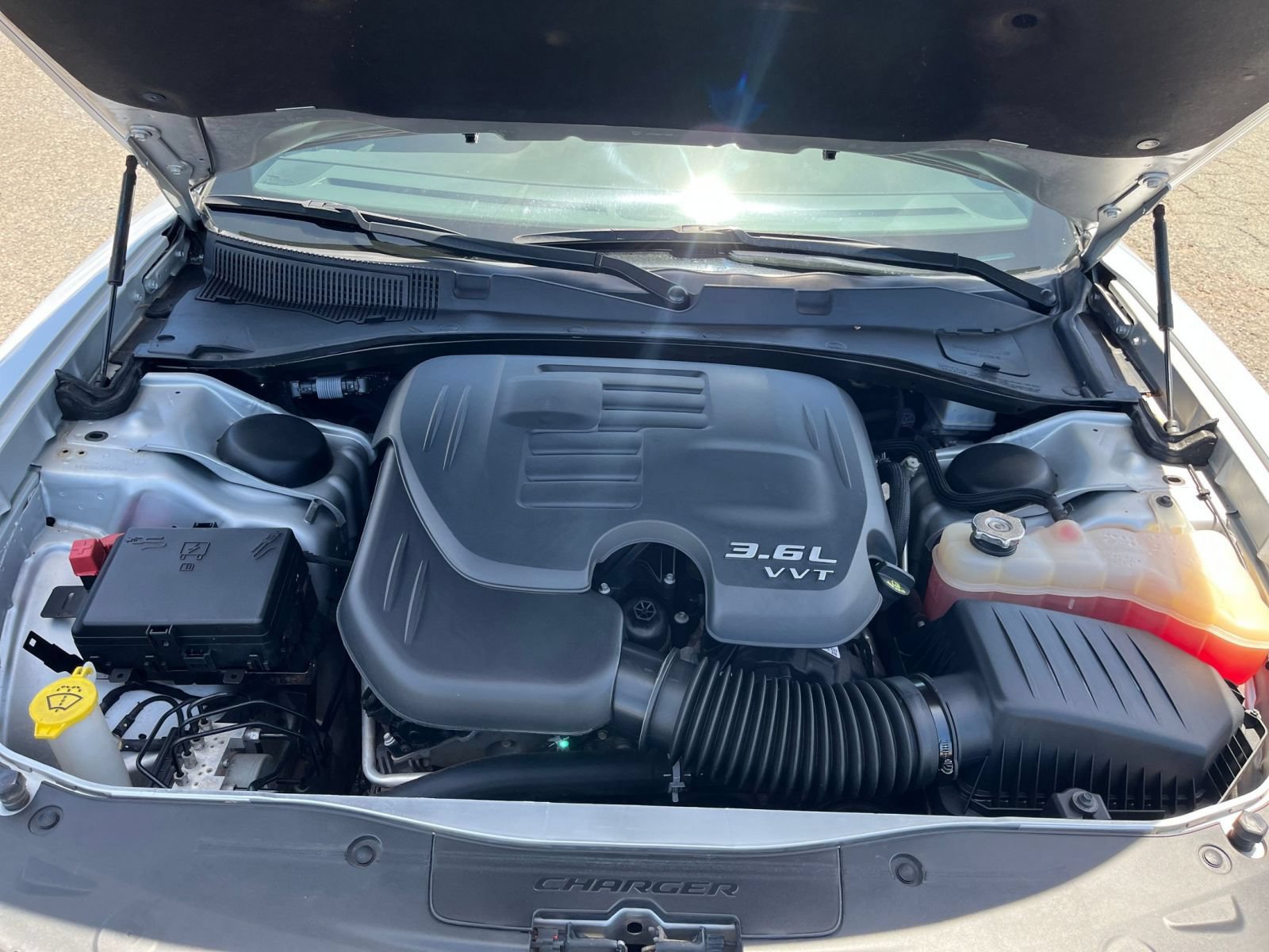 Used 2023 Dodge Charger SXT RWD image 26