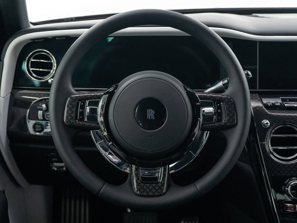 Certified 2026 Rolls-Royce Cullinan Black Badge AWD/4WD image 35