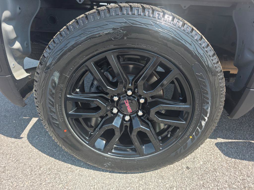 Used 2024 GMC Sierra 1500 Elevation w/ LPO, Elevation Black Package RWD image 20