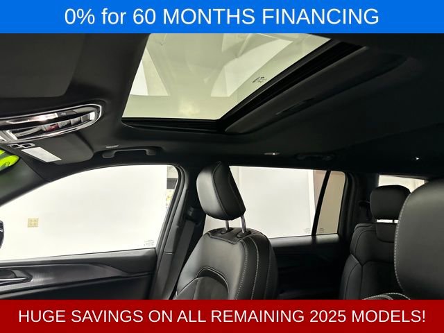 New 2025 Jeep Grand Cherokee L Altitude image 21