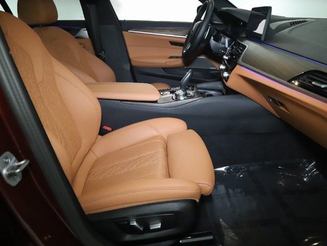 Certified 2023 BMW 540i xDrive w/ Premium Package AWD/4WD image 36