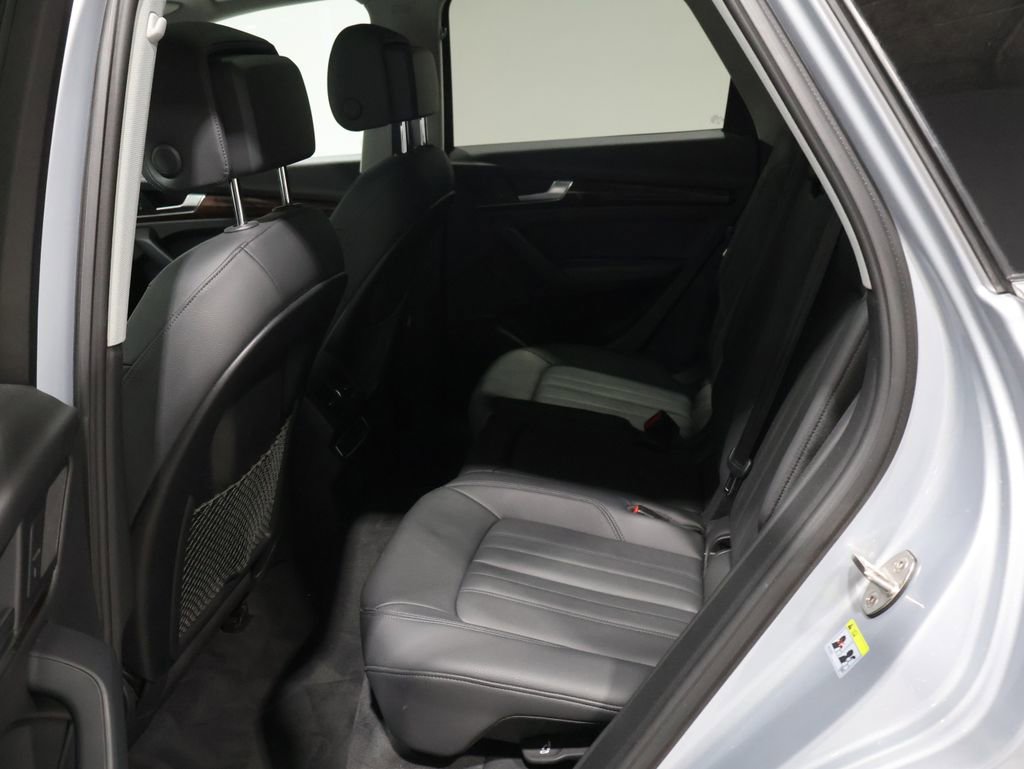 Used 2020 Audi Q5 2.0T Premium w/ Convenience Package image 19