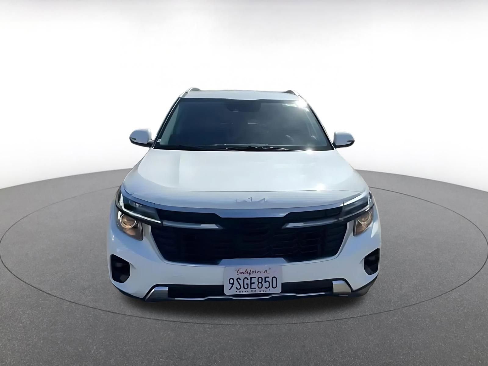Used 2025 Kia Seltos S FWD image 4