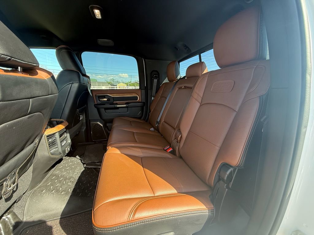 Used 2023 RAM 3500 Limited image 19