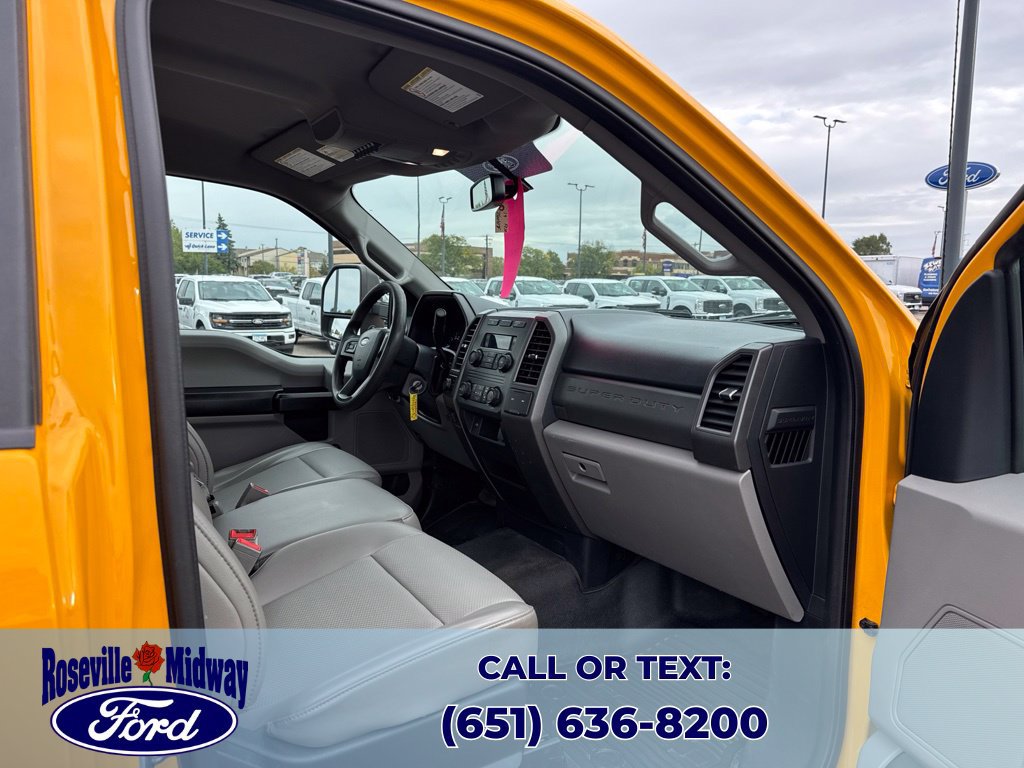 Used 2019 Ford F250 XL w/ XL Decor Group AWD/4WD image 21