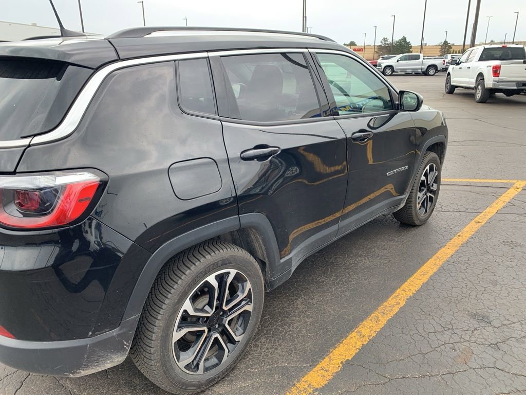 Used 2022 Jeep Compass Limited w/ Sun and Sound Group AWD/4WD image 6