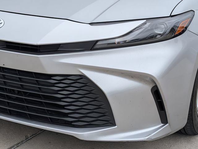 Used 2025 Toyota Camry LE FWD image 3
