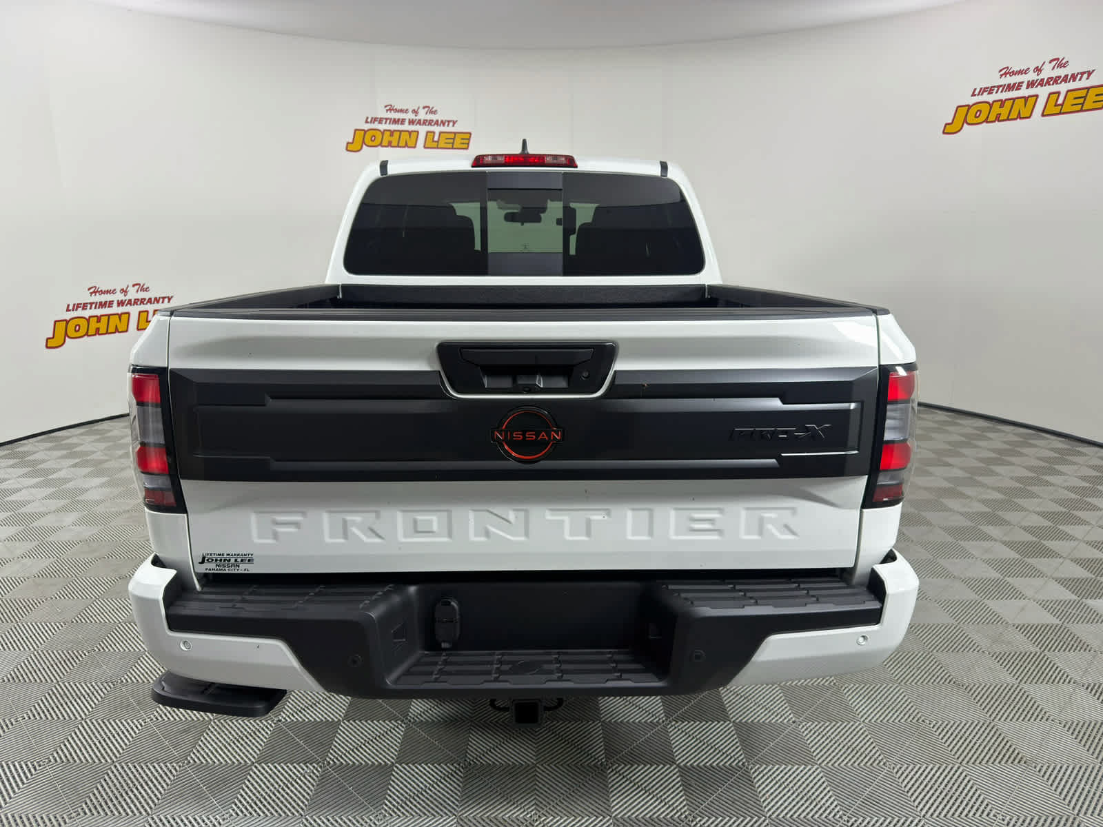 New 2026 Nissan Frontier Pro-X w/ Tow Package RWD image 4