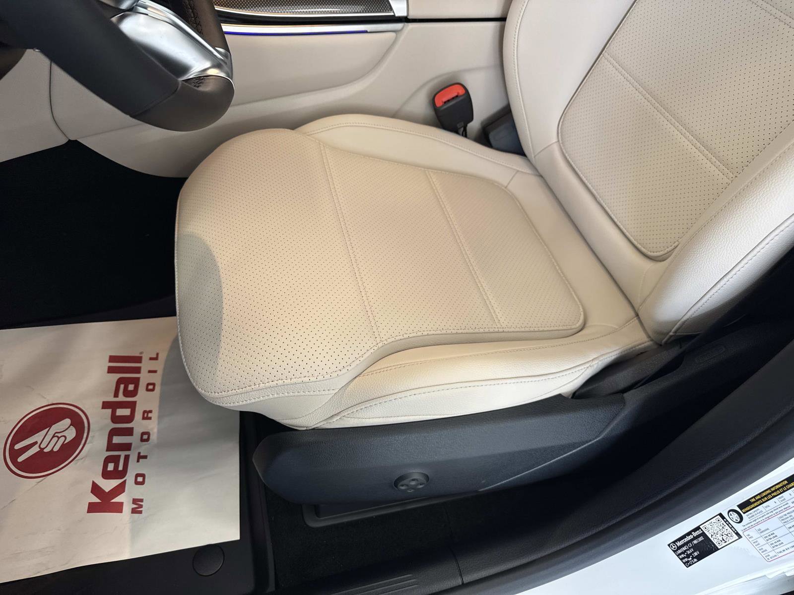 New 2026 Mercedes-Benz GLC 300 image 19