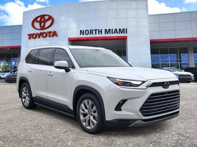 Used 2026 Toyota Grand Highlander AWD image 1