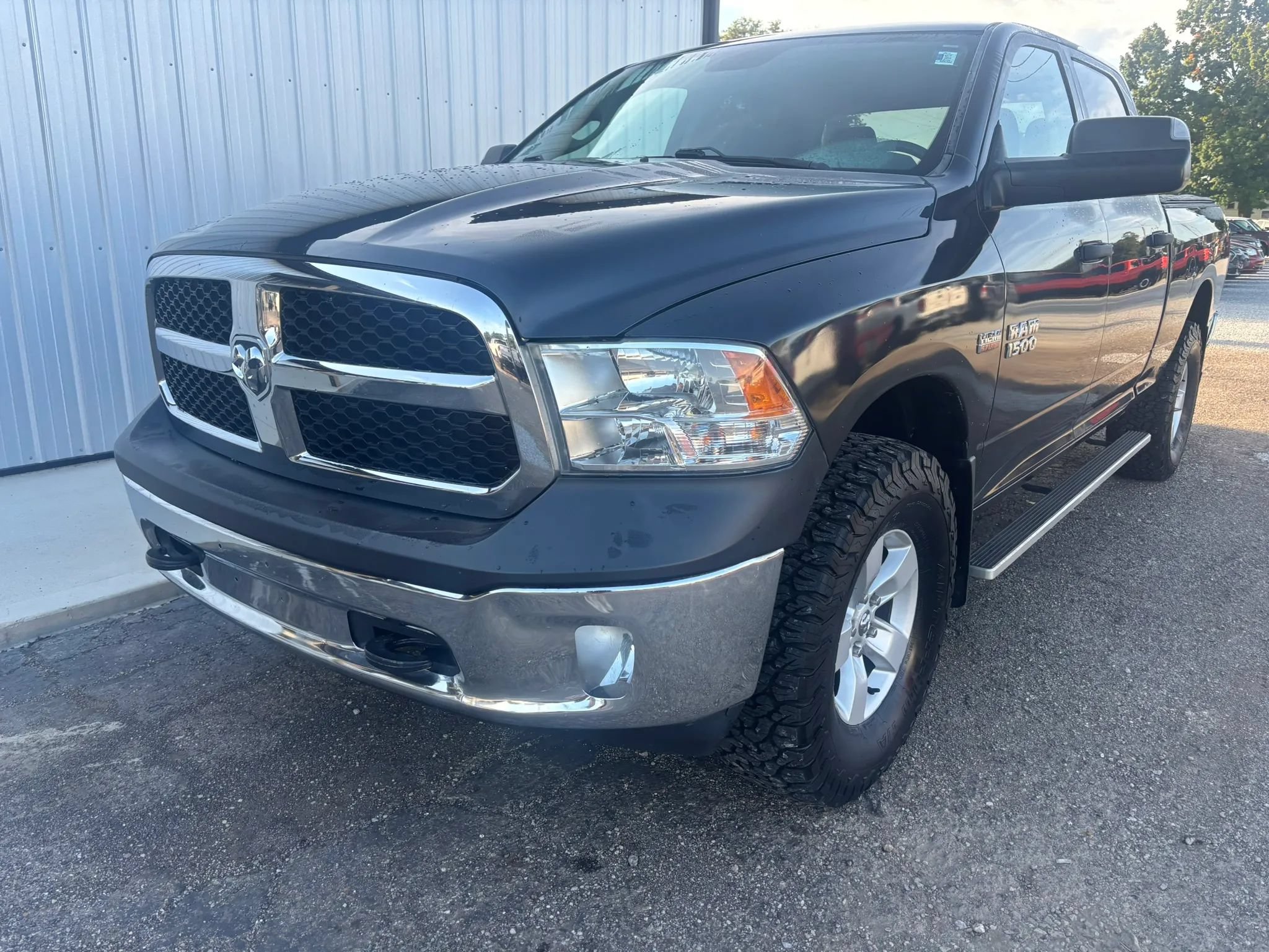 Used 2017 RAM 1500 ST w/ SXT Appearance Group AWD/4WD image 14