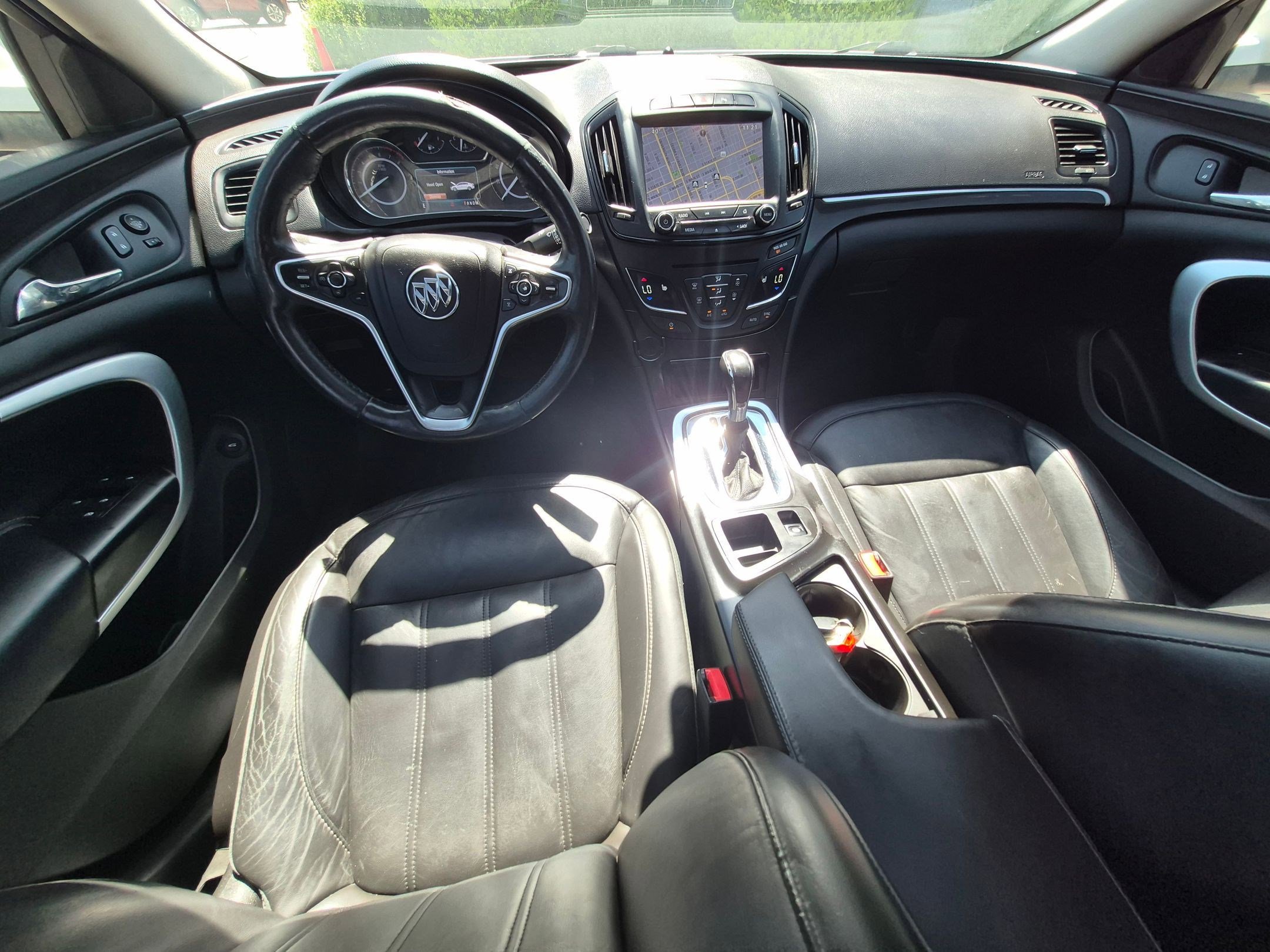 Used 2015 Buick Regal Premium w/ Experience Buick Package AWD/4WD image 29
