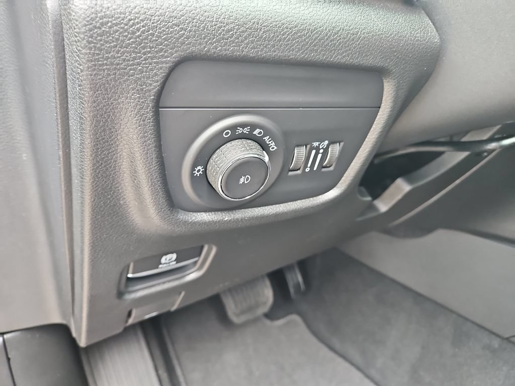 New 2026 Jeep Grand Cherokee Summit AWD/4WD image 20