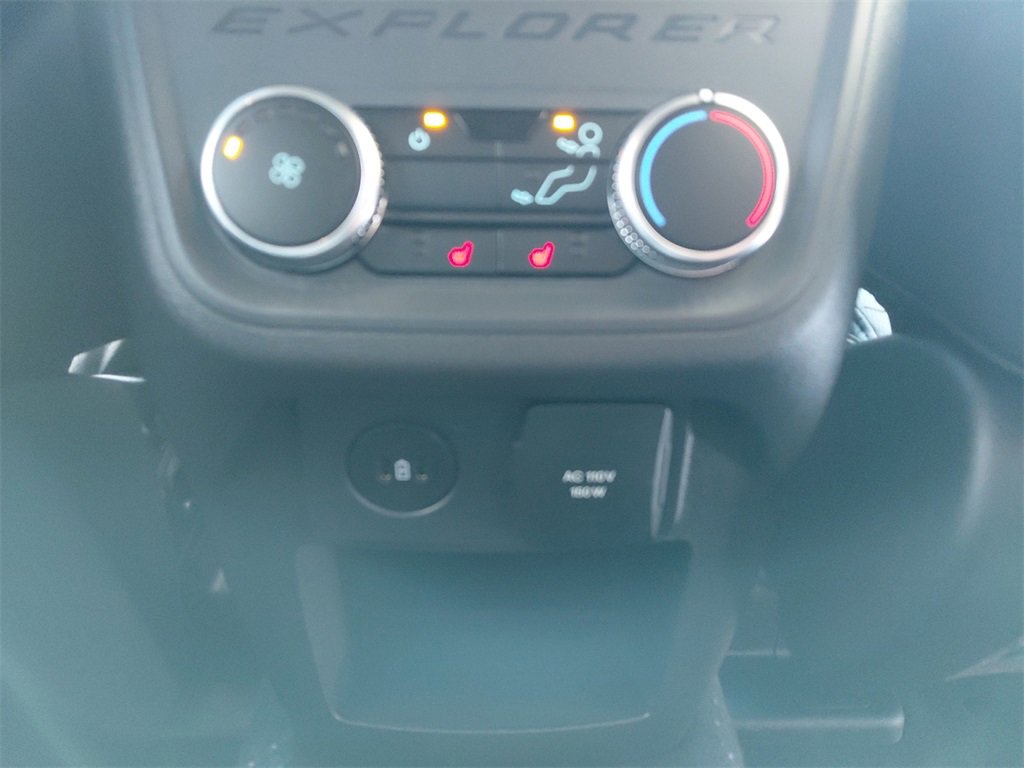 New 2026 Ford Explorer ST-Line w/ ST-Line Street Pack image 21