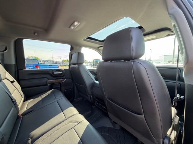 Used 2021 Chevrolet Silverado 2500 LT w/ Midnight Edition AWD/4WD image 32