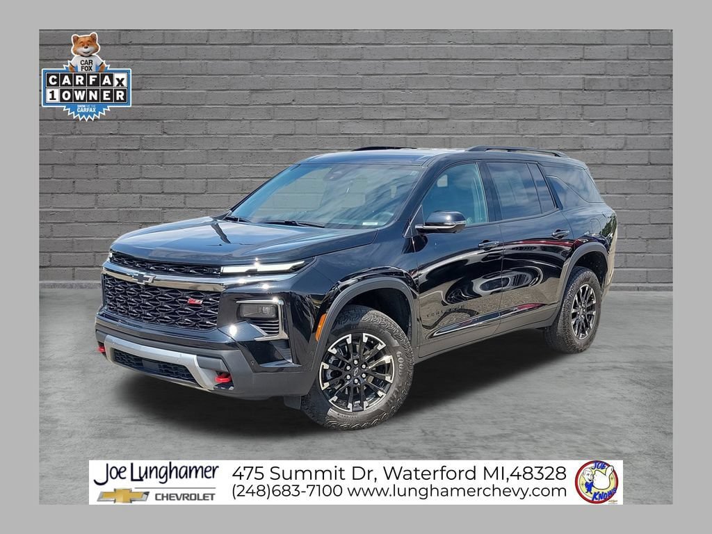 Certified 2024 Chevrolet Traverse Z71 w/ Enhanced Driving Package AWD/4WD image 1