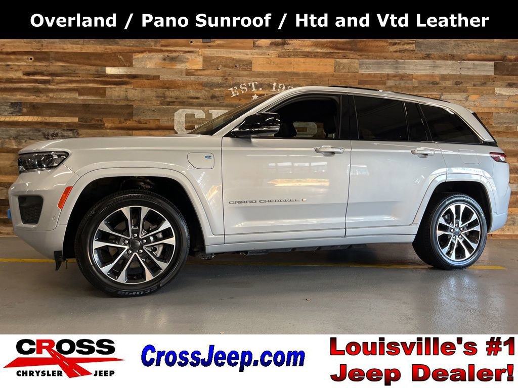 Used 2023 Jeep Grand Cherokee Overland image 1