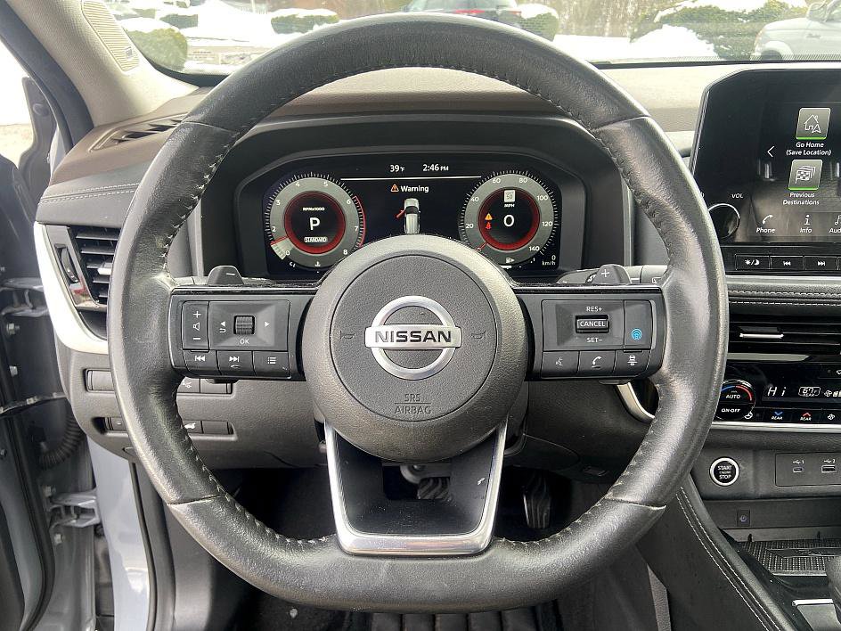 Used 2021 Nissan Rogue Platinum image 13