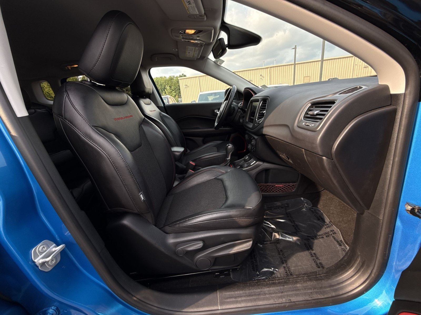 Used 2018 Jeep Compass Trailhawk w/ Safe & Security Group AWD/4WD image 26