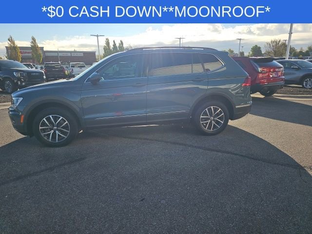 Used 2020 Volkswagen Tiguan SE w/ Panoramic Sunroof Package image 12