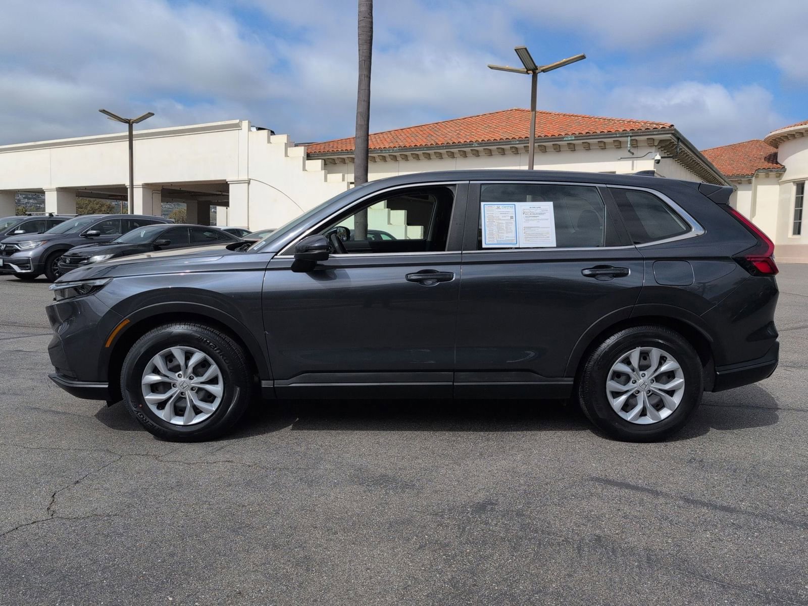 Used 2023 Honda CR-V LX image 2