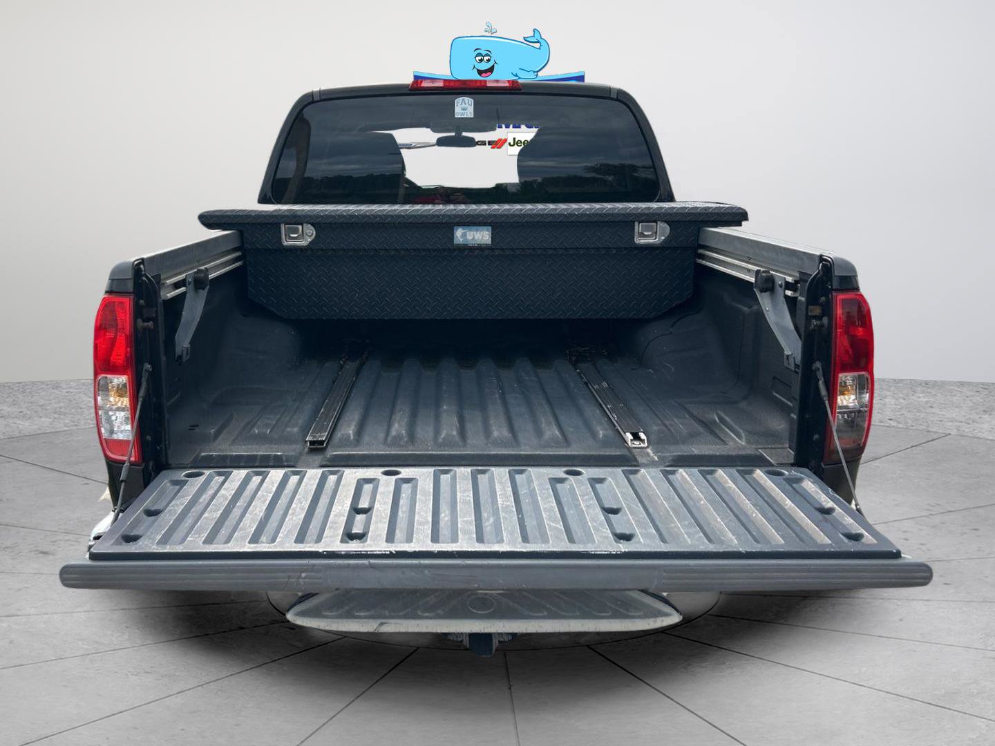 Used 2010 Nissan Frontier SE RWD image 33